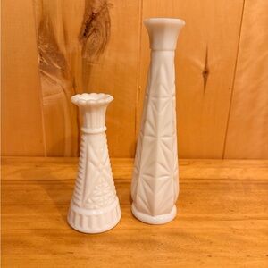 Elegant Cream Vase Set